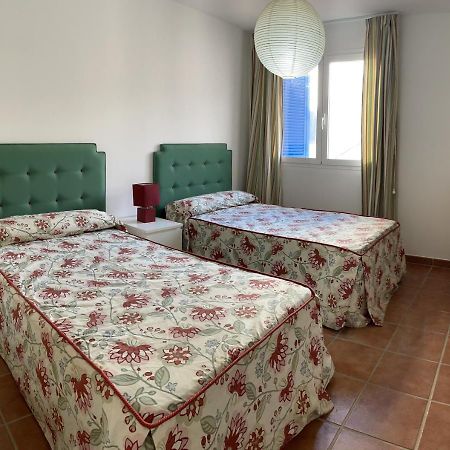 Apartamento De 3 Dormitorios A 60 M De La Playa En La Isleta, Cabo De Gata La Isleta del Moro Exterior foto